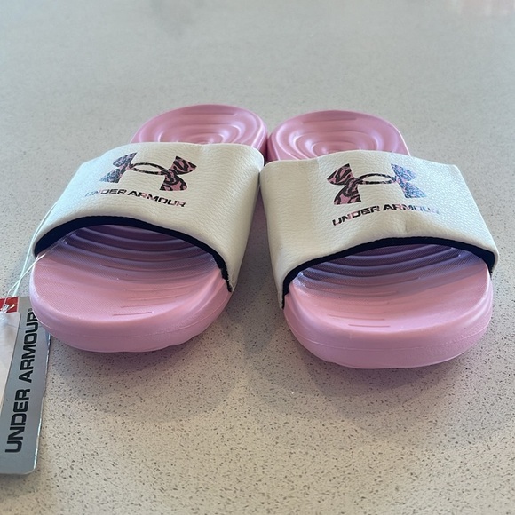 NWT UNDER ARMOUR Pink Sandals Size 13K - Picture 5 of 11